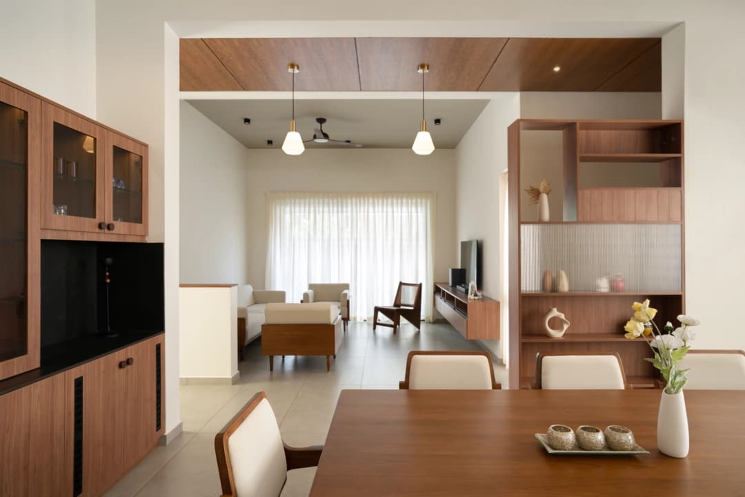 Dr Rachel Daniel image 14