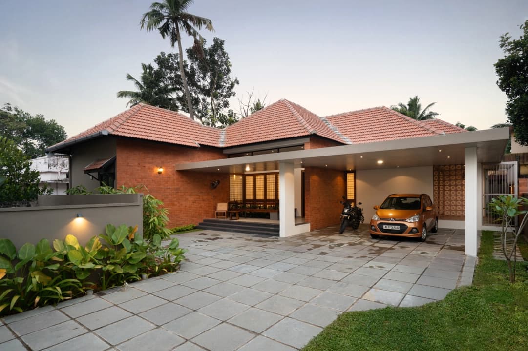 Dr Rachel Daniel image 34