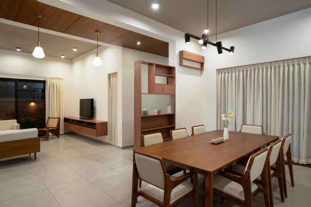 Dr Rachel Daniel image 37